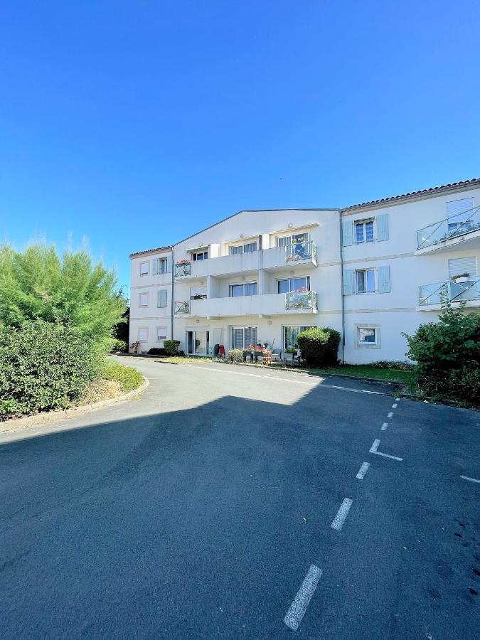 Domitys Le Clos Du Cedre Aparthotel Dompierre-sur-Mer Buitenkant foto